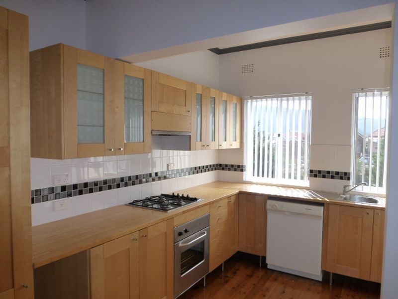 94-98 Main Street, Lithgow NSW 2790