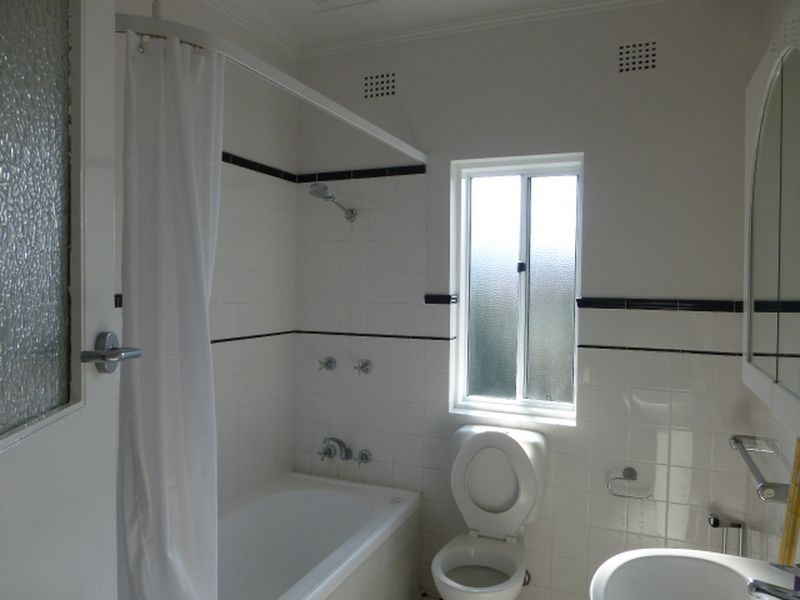 94-98 Main Street, Lithgow NSW 2790