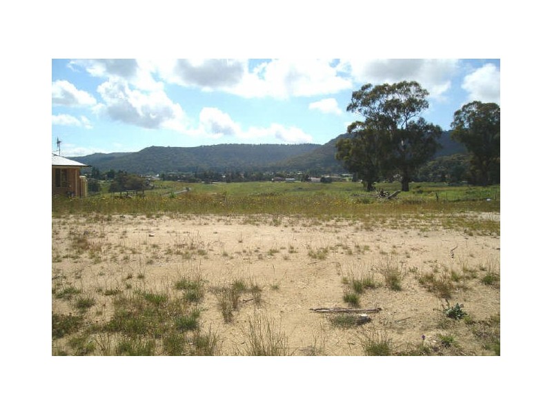 Lot 407 Robertson Street, Bowenfels NSW 2790