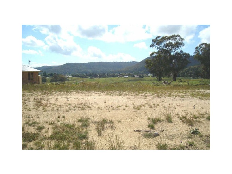 Lot 407 Robertson Street, Bowenfels NSW 2790