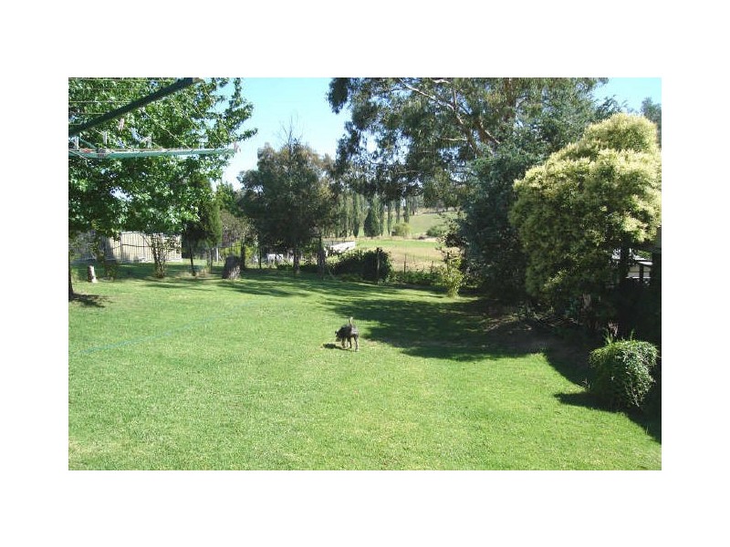 6 Thompson Street, Portland NSW 2847