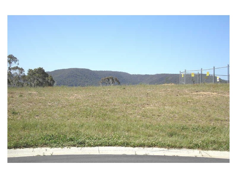 Lot 415 Fitzpatrick Place, Bowenfels NSW 2790