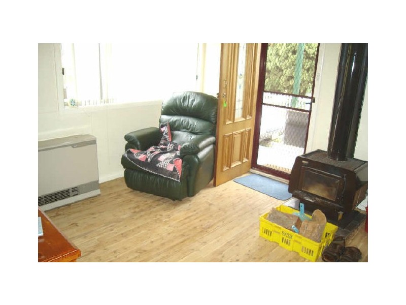 25 Musket Parade, Lithgow NSW 2790