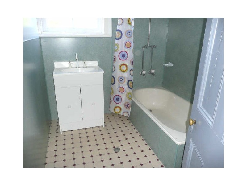 16 Whitton Street, Lithgow NSW 2790