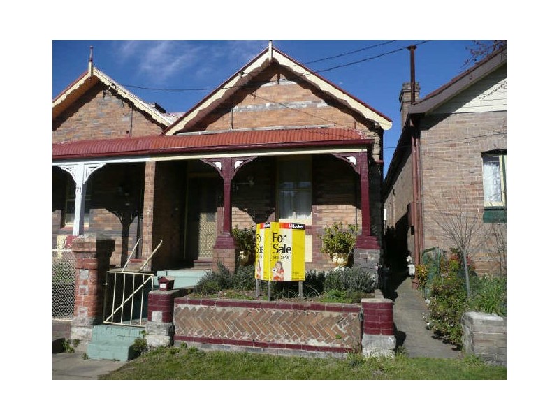 69 Inch Street, Lithgow NSW 2790