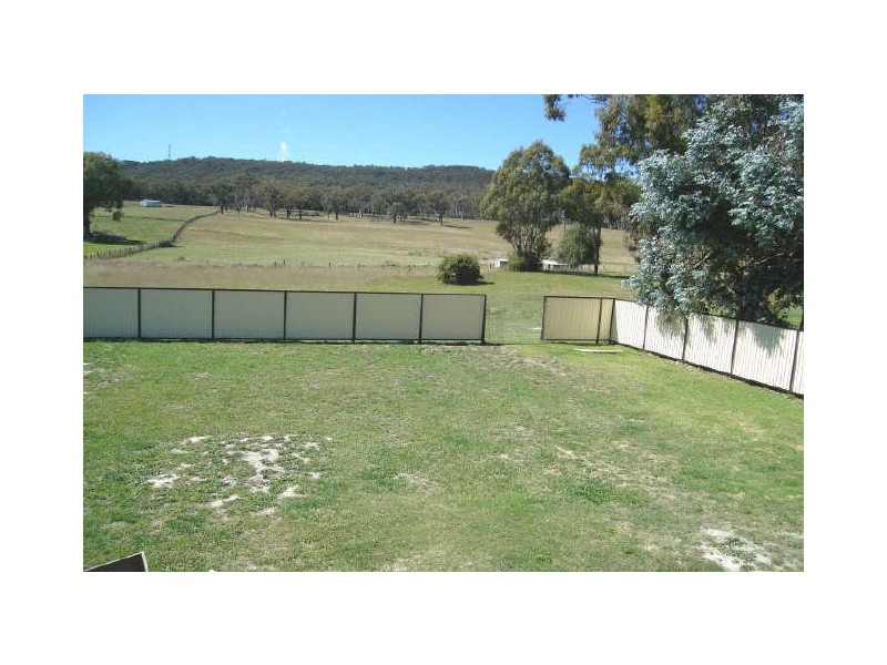 11 Purchas Street, Portland NSW 2847
