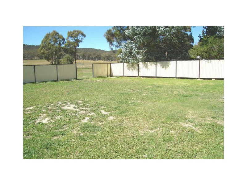 11 Purchas Street, Portland NSW 2847