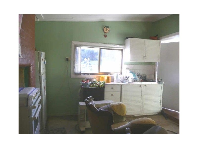 132 Bells Road, Lithgow NSW 2790