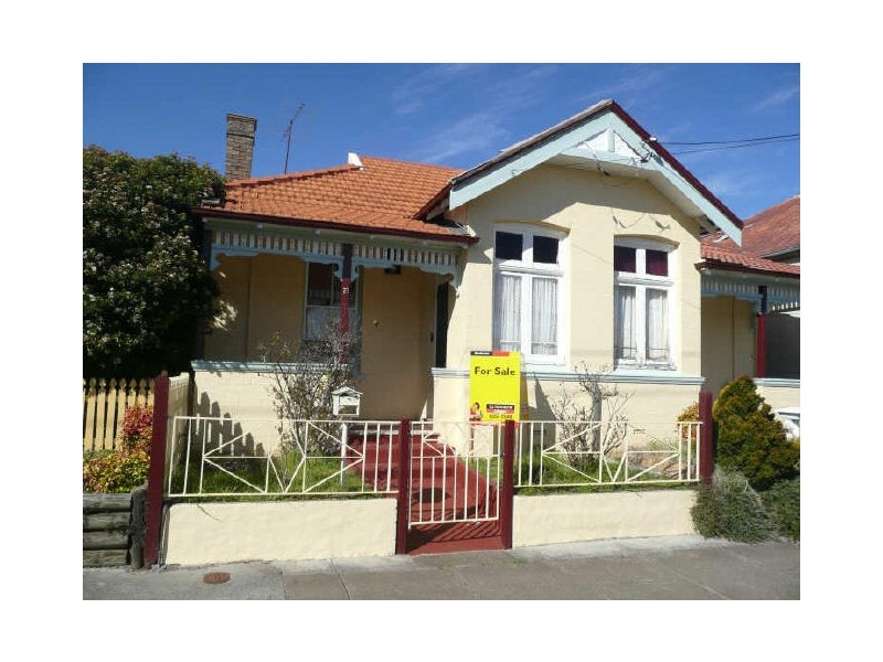 27 Hayley Street, Lithgow NSW 2790