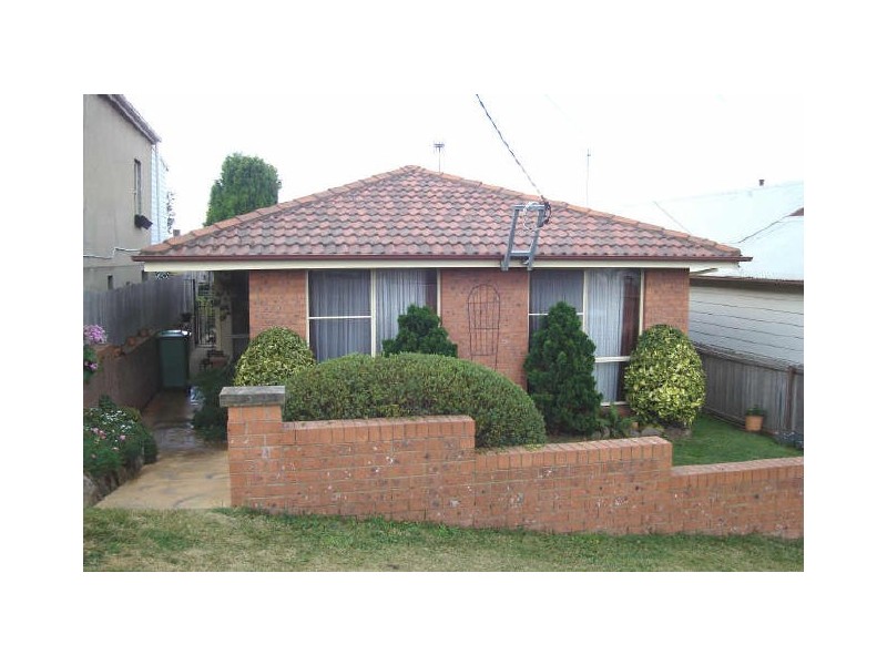 8 Firth Street, Portland NSW 2847