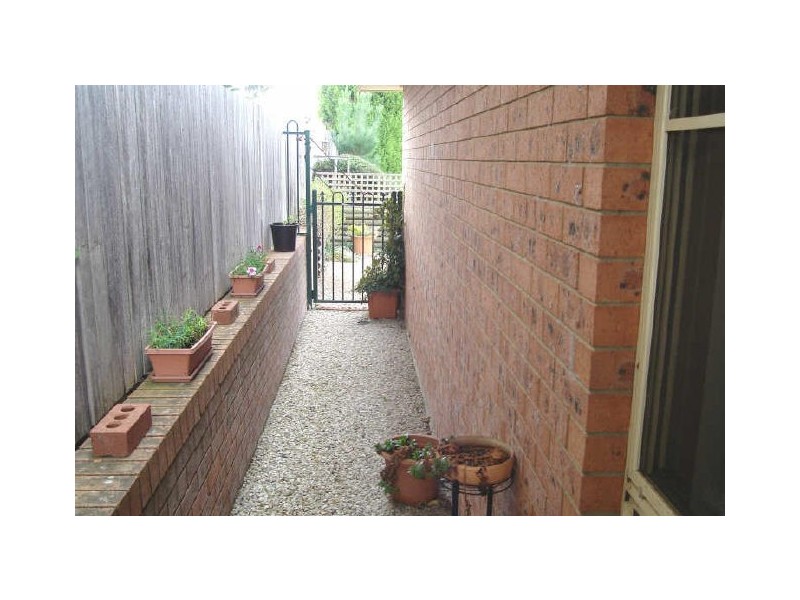 8 Firth Street, Portland NSW 2847