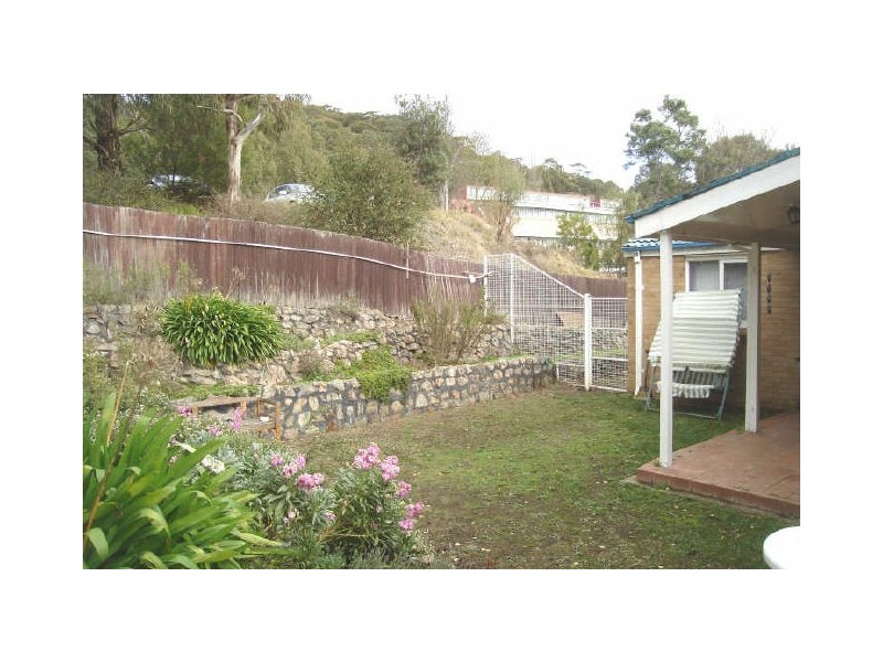 30 Maple Crescent, Lithgow NSW 2790