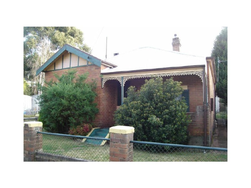 24 Clwydd Street, Lithgow NSW 2790