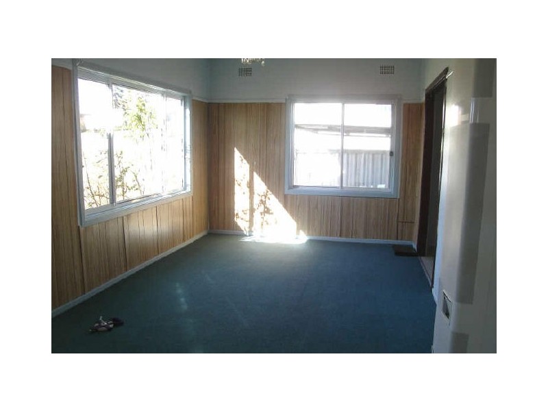 15 Lyon Parade, Wallerawang NSW 2845