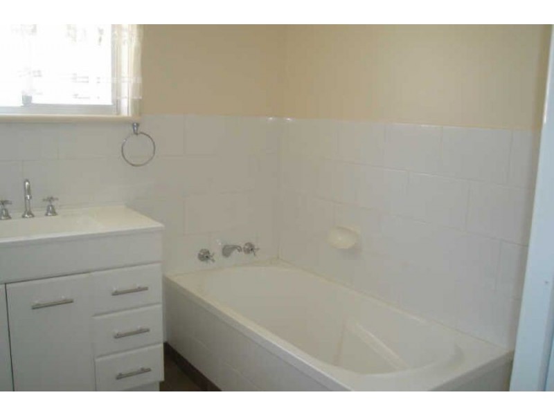 31 Amiens Street, Lithgow NSW 2790