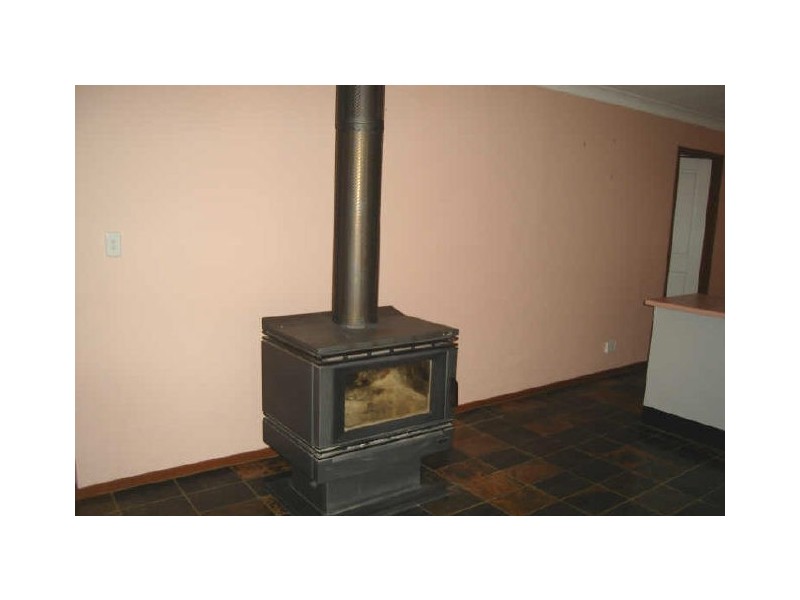 18 Blackett Drive, Wallerawang NSW 2845