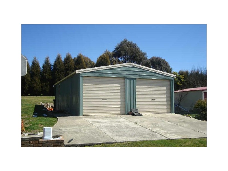 6 Pimpala Street, Marrangaroo NSW 2790