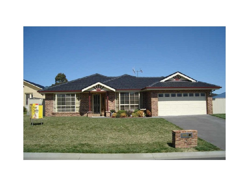 5 Birch Close, Lithgow NSW 2790