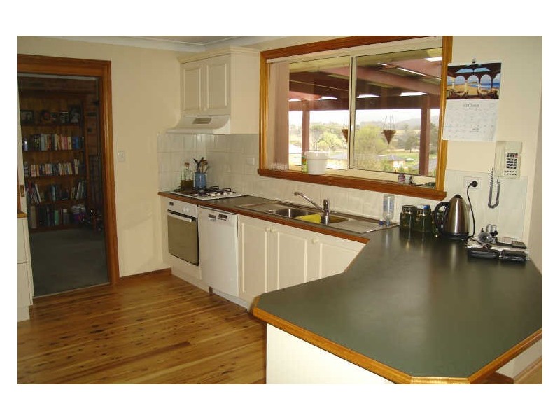 13 Pimpala Street, Marrangaroo NSW 2790