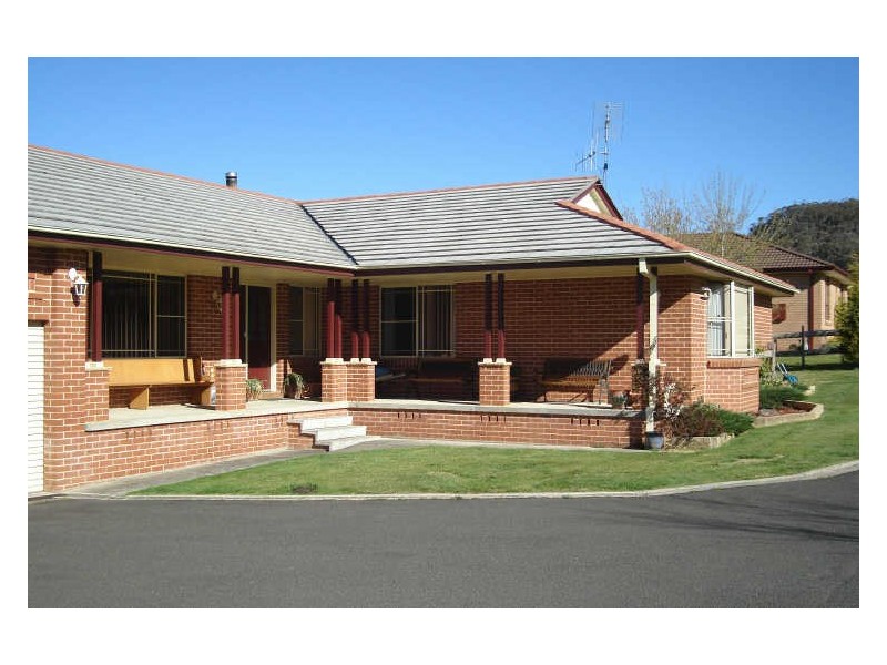 13 Pimpala Street, Marrangaroo NSW 2790