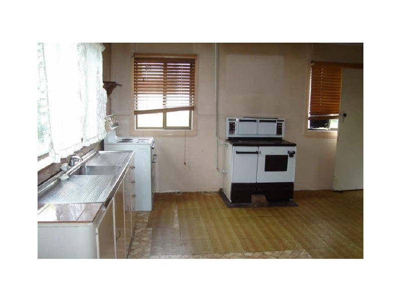 33 Cripps Avenue, Wallerawang NSW 2845