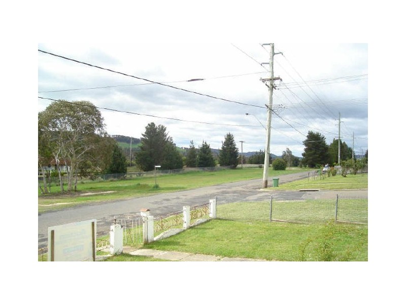 33 Cripps Avenue, Wallerawang NSW 2845