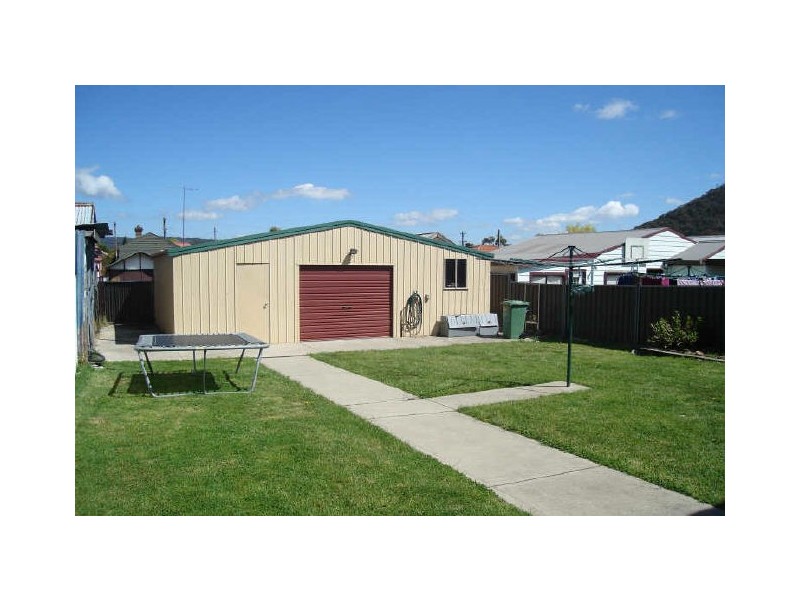 64 Ferro Street, Lithgow NSW 2790