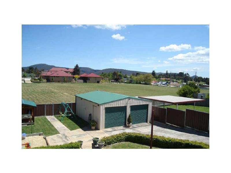 37 Lemnos Street, Lithgow NSW 2790