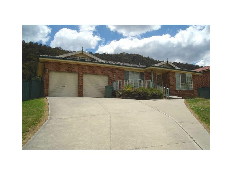11 Wilton Close, Lithgow NSW 2790