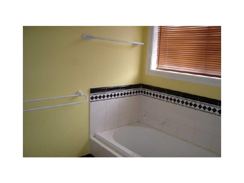 11 Wilton Close, Lithgow NSW 2790