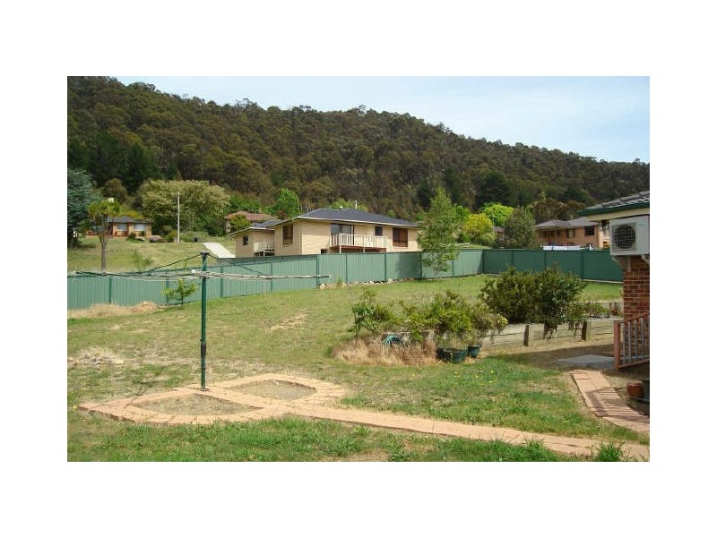 11 Wilton Close, Lithgow NSW 2790