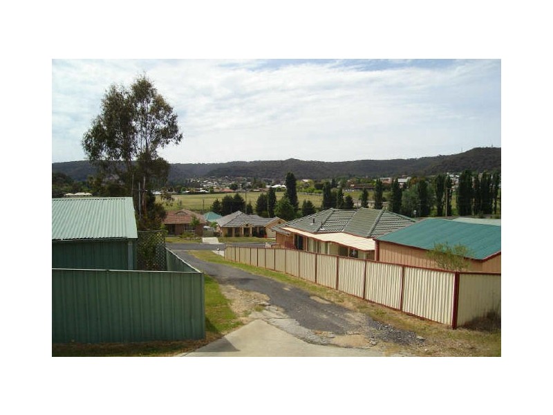 11 Wilton Close, Lithgow NSW 2790