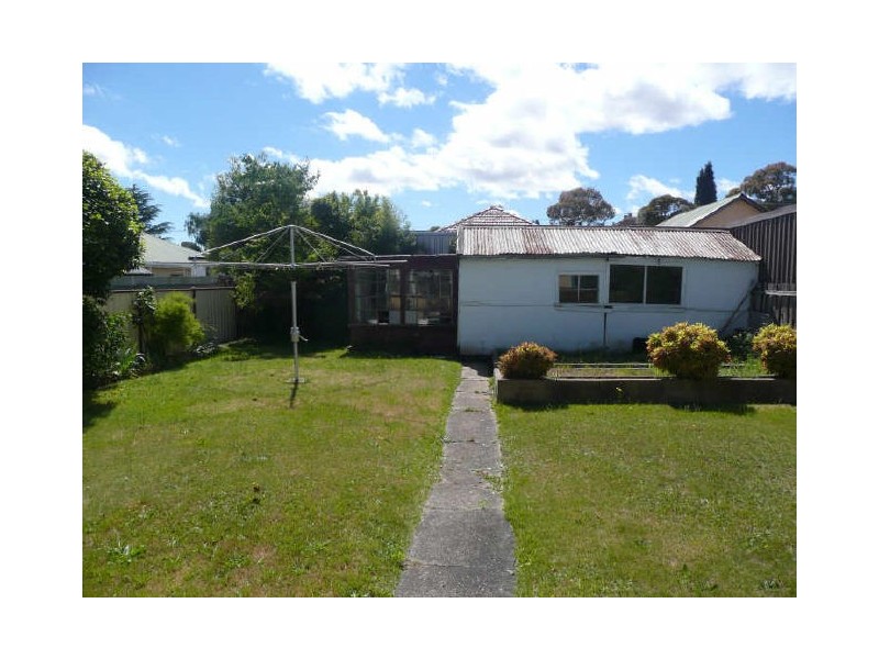 25 Rifle Parade, Lithgow NSW 2790