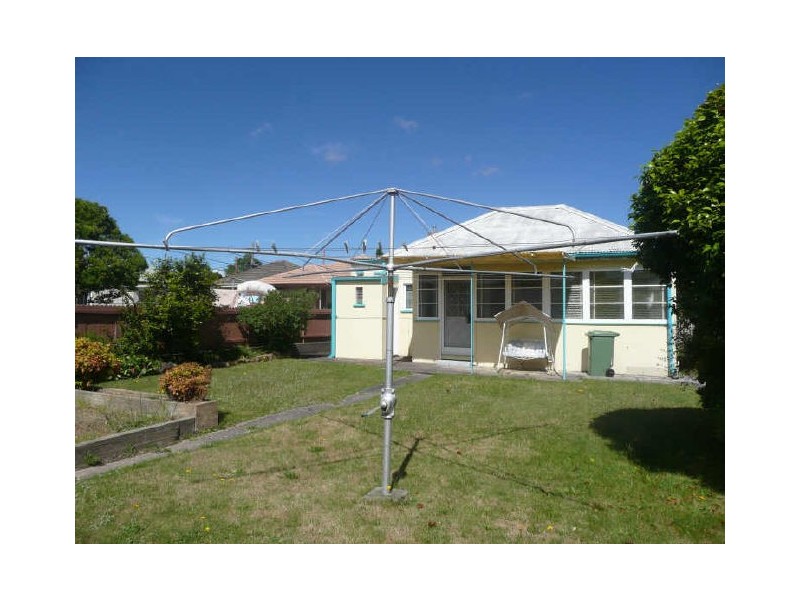 25 Rifle Parade, Lithgow NSW 2790