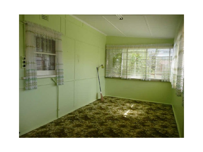 25 Rifle Parade, Lithgow NSW 2790