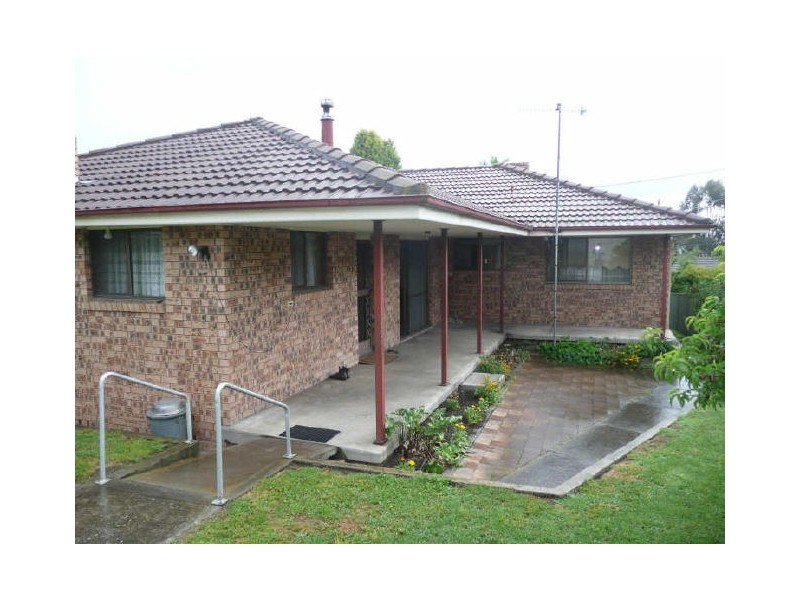15 Junction Street, Wallerawang NSW 2845