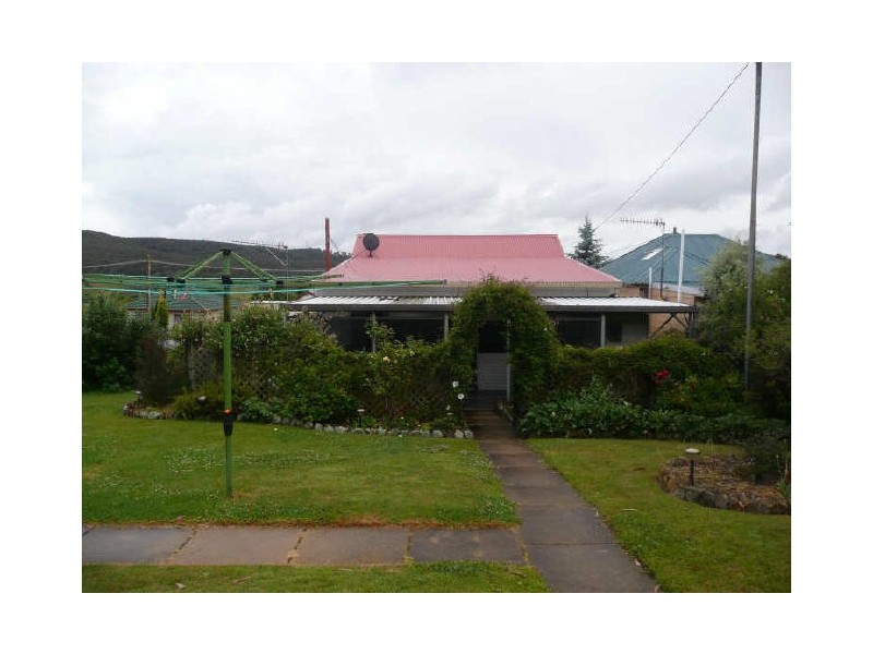 11 Mudgee Street, Wallerawang NSW 2845