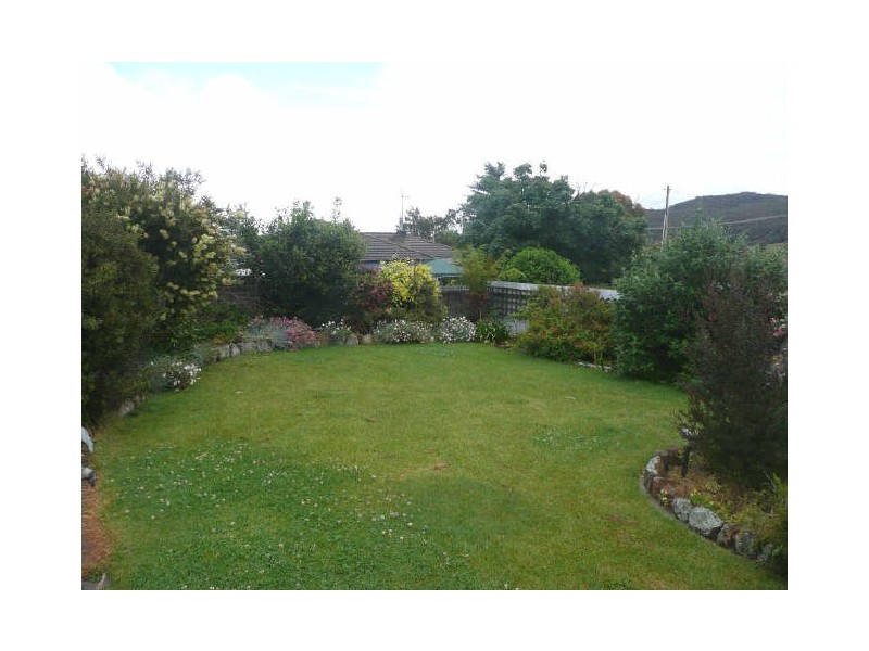 11 Mudgee Street, Wallerawang NSW 2845