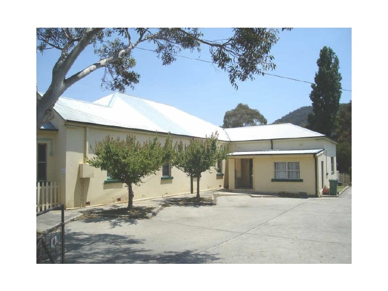 26 Read Avenue, Lithgow NSW 2790