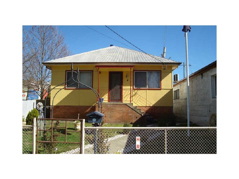 4 Cullen Street, Portland NSW 2847