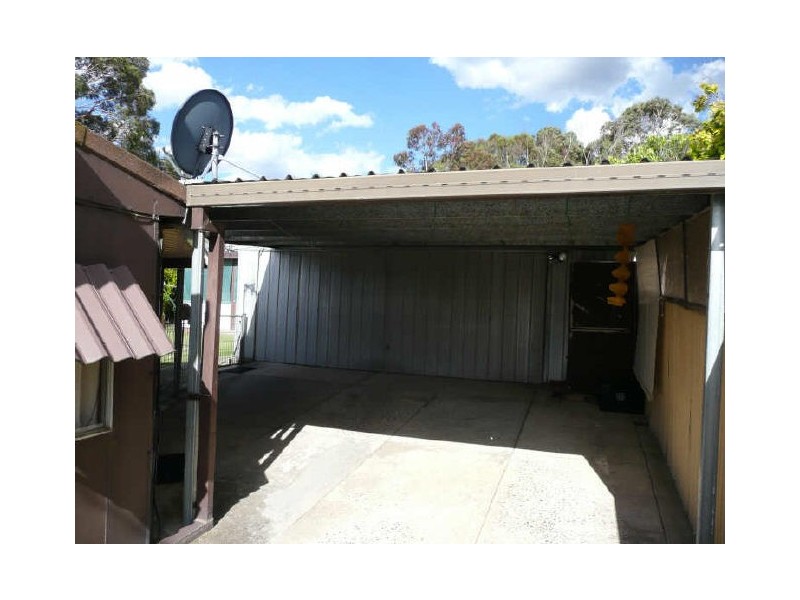 10 Railway Avenue, Portland NSW 2847