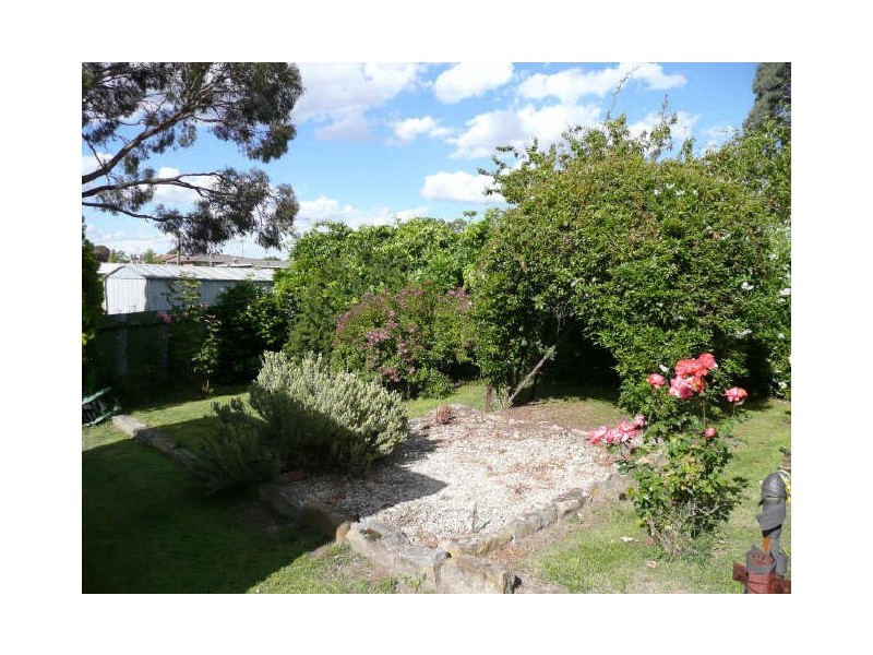 10 Railway Avenue, Portland NSW 2847
