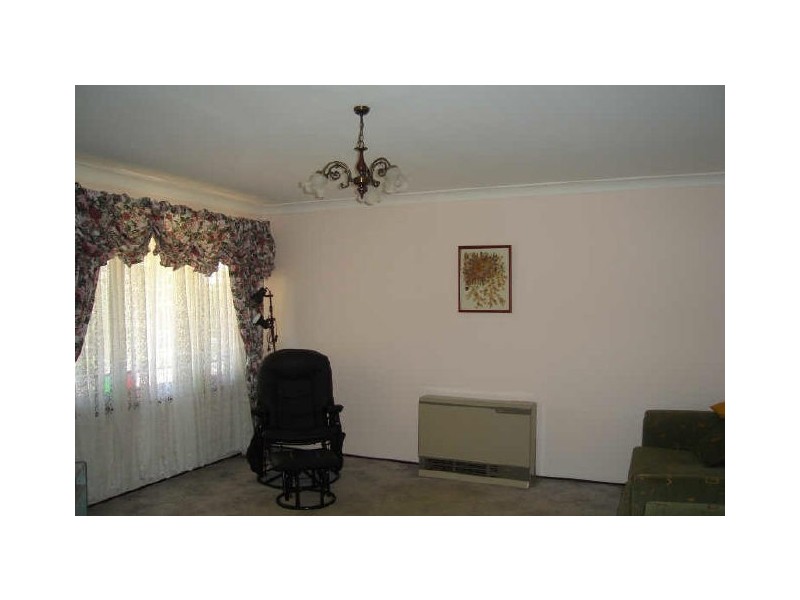 24 Girraween Drive, Marrangaroo NSW 2790