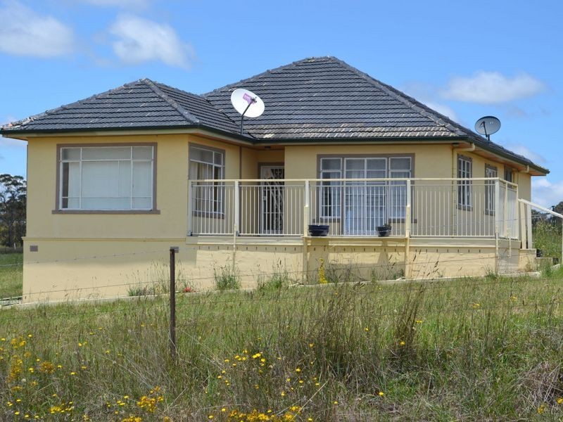 26 George Parade, Portland NSW 2847