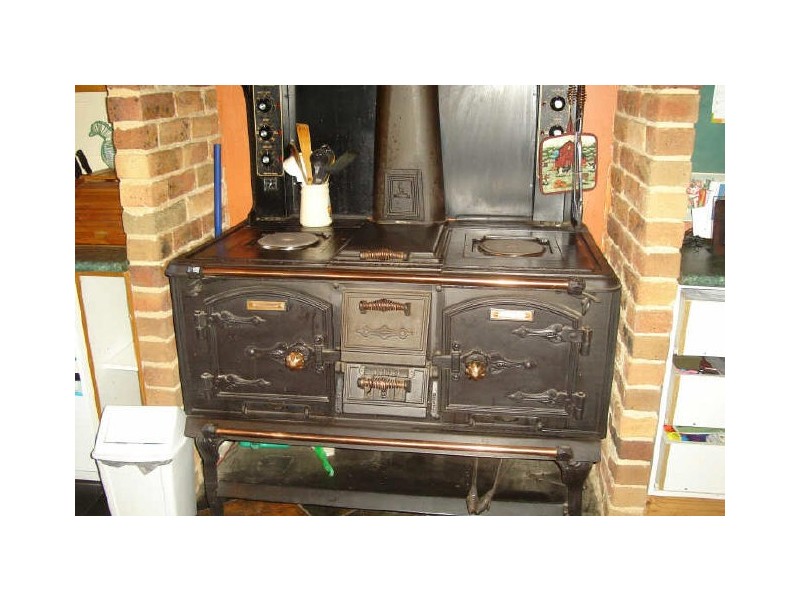 212 Great Western Highway, Marrangaroo NSW 2790