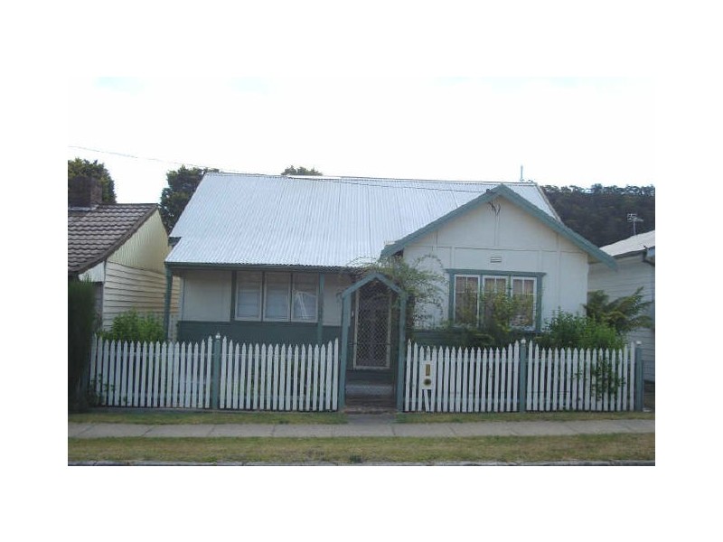 132 Inch Street, Lithgow NSW 2790
