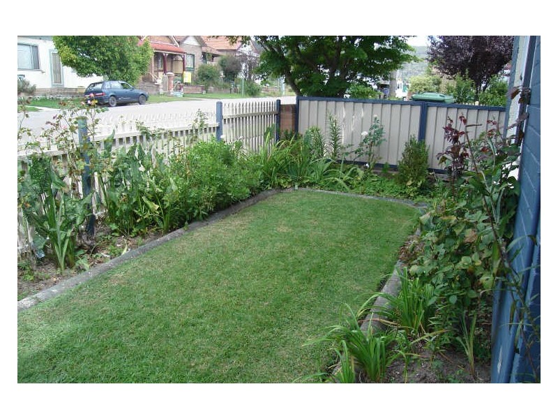 170 Inch Street, Lithgow NSW 2790