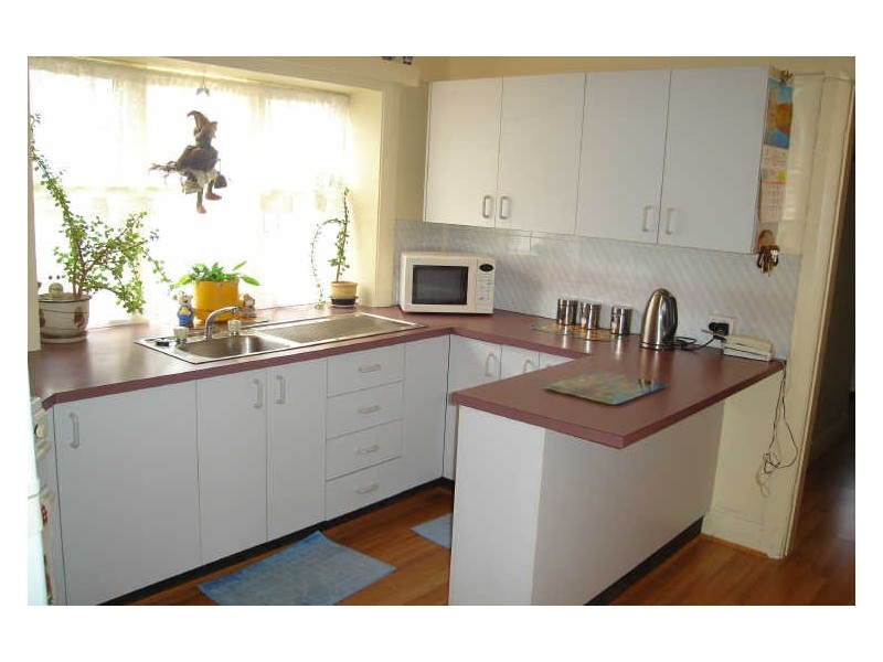 170 Inch Street, Lithgow NSW 2790