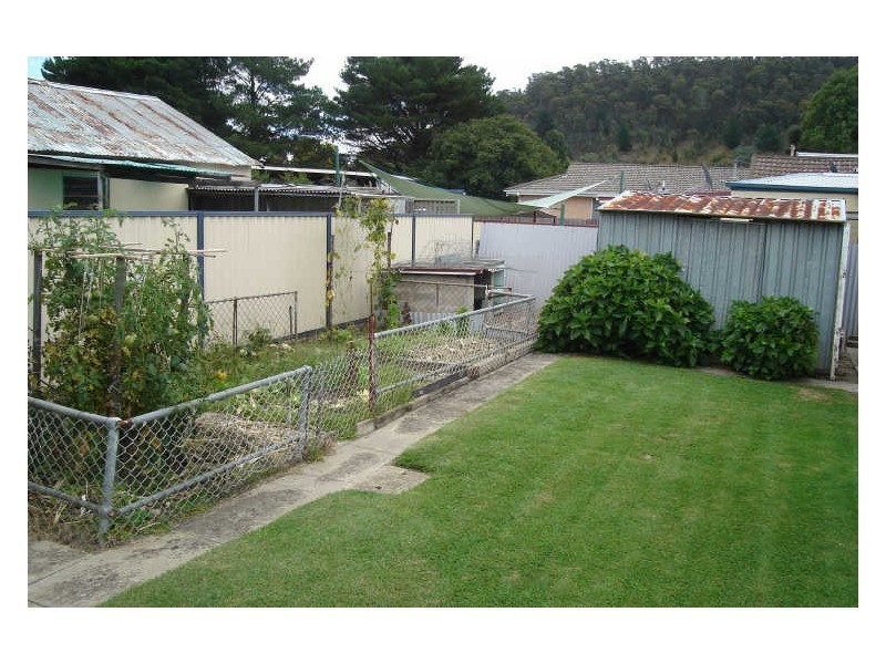 170 Inch Street, Lithgow NSW 2790