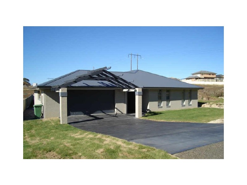 62 Cary Avenue, Wallerawang NSW 2845